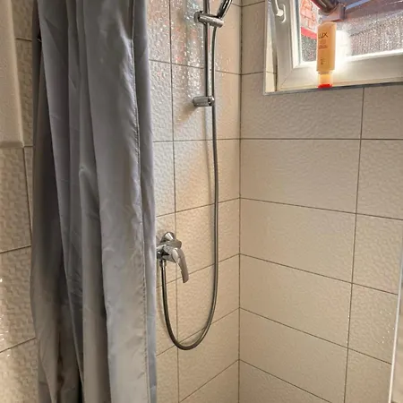 アパート Deluxe *