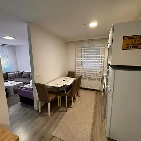 Apartment Deluxe *