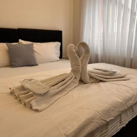 Deluxe Apartment *