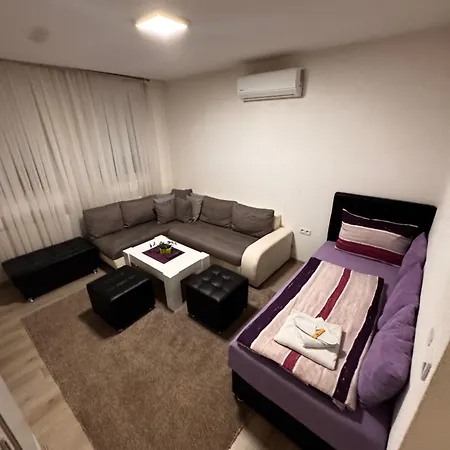 アパート Deluxe Orašje