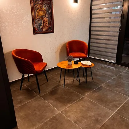 Deluxe Orasje